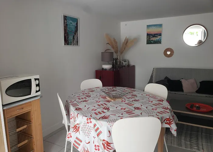 Appartement T3 3 Etoiles A 4 Km De La Plage