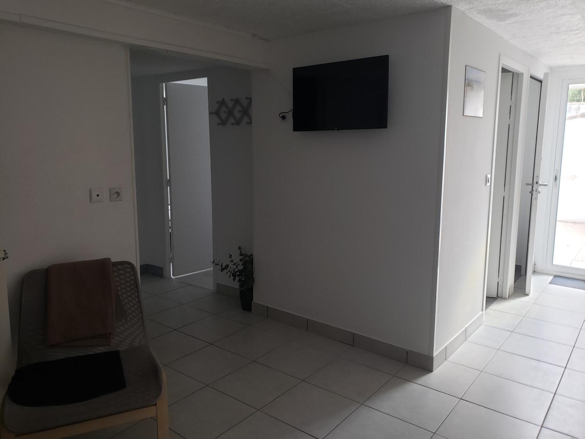Apartment T3 3 Etoiles A 4 Km De La *